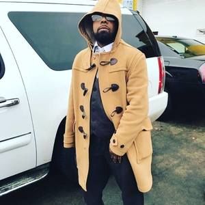 Meet your Posher, Carlos